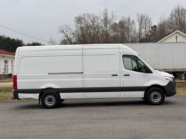 2022 Mercedes-Benz Sprinter Cargo Van  in , 