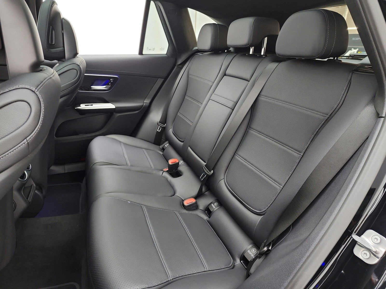 New 2027 Black Mercedes-Benz GLC 300 SUV image 11