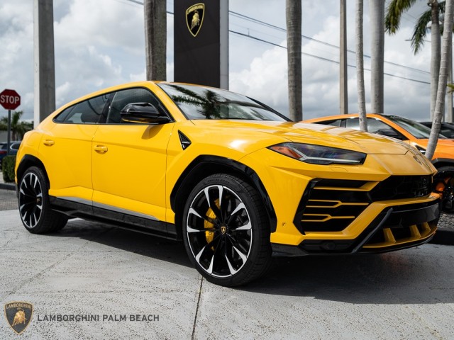 2021 Lamborghini Urus  in , 