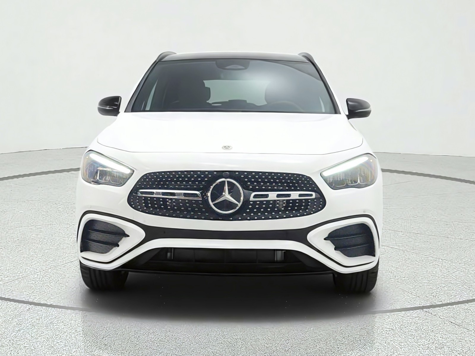 New 2026 Polar White Mercedes-Benz GLA 250 SUV image 2