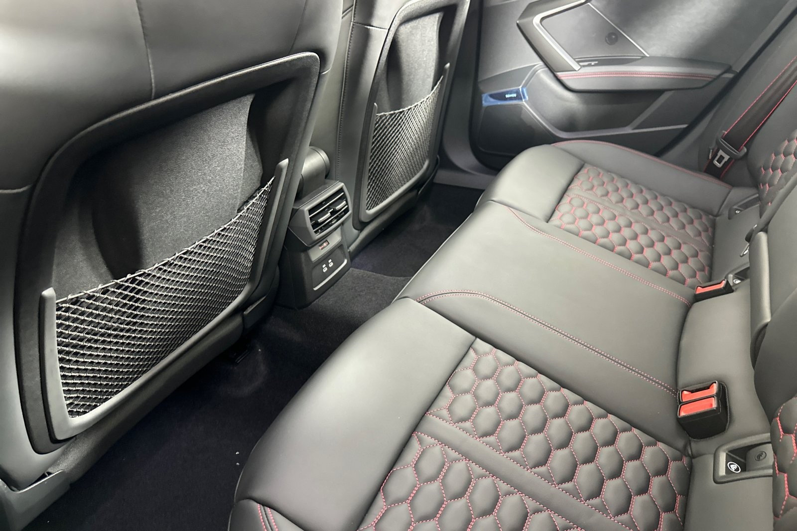 New 2026 Daytona Gray Pearl Effect Audi quattro image 11