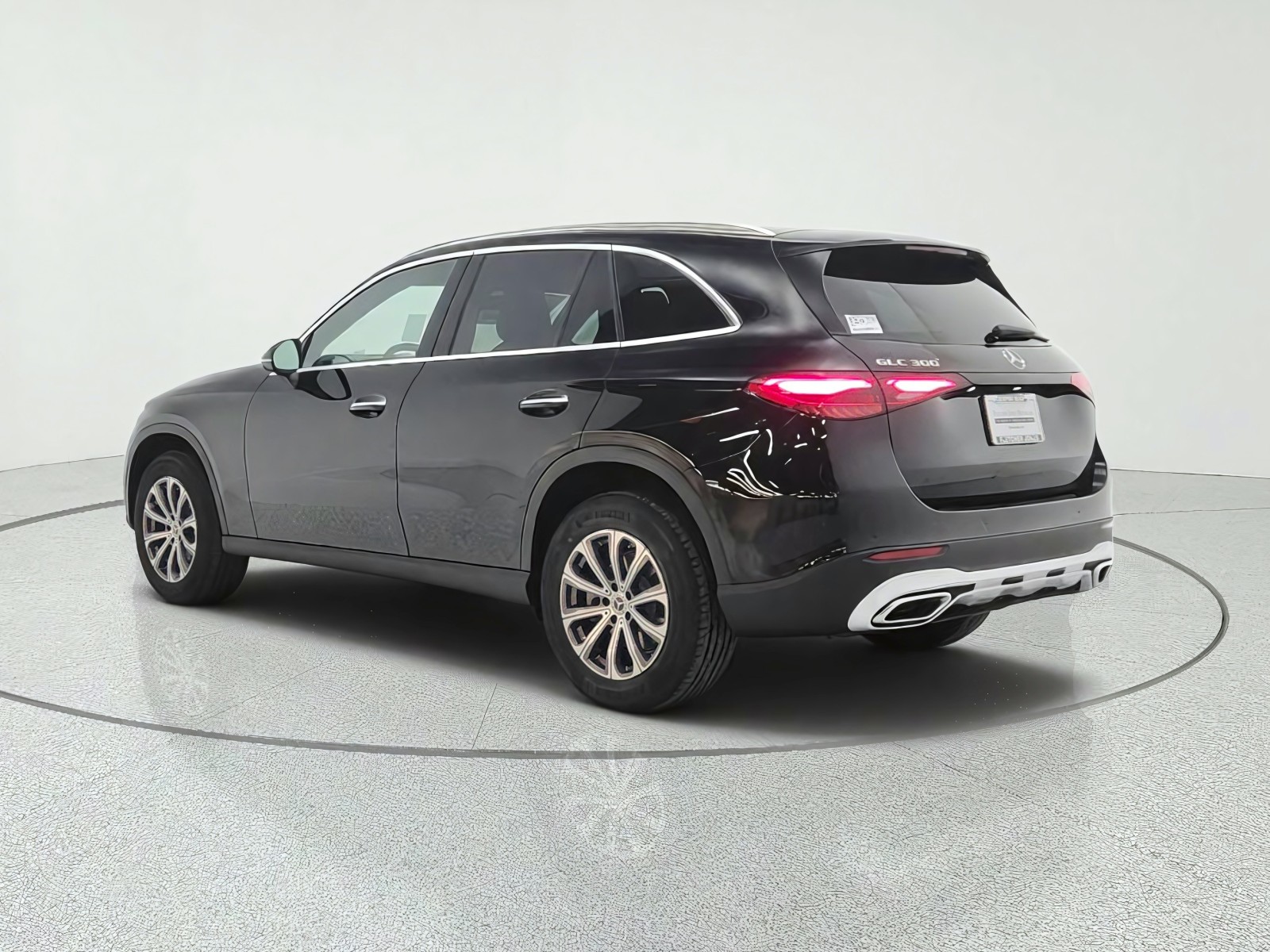 New 2027 Black Mercedes-Benz GLC 300 SUV image 7