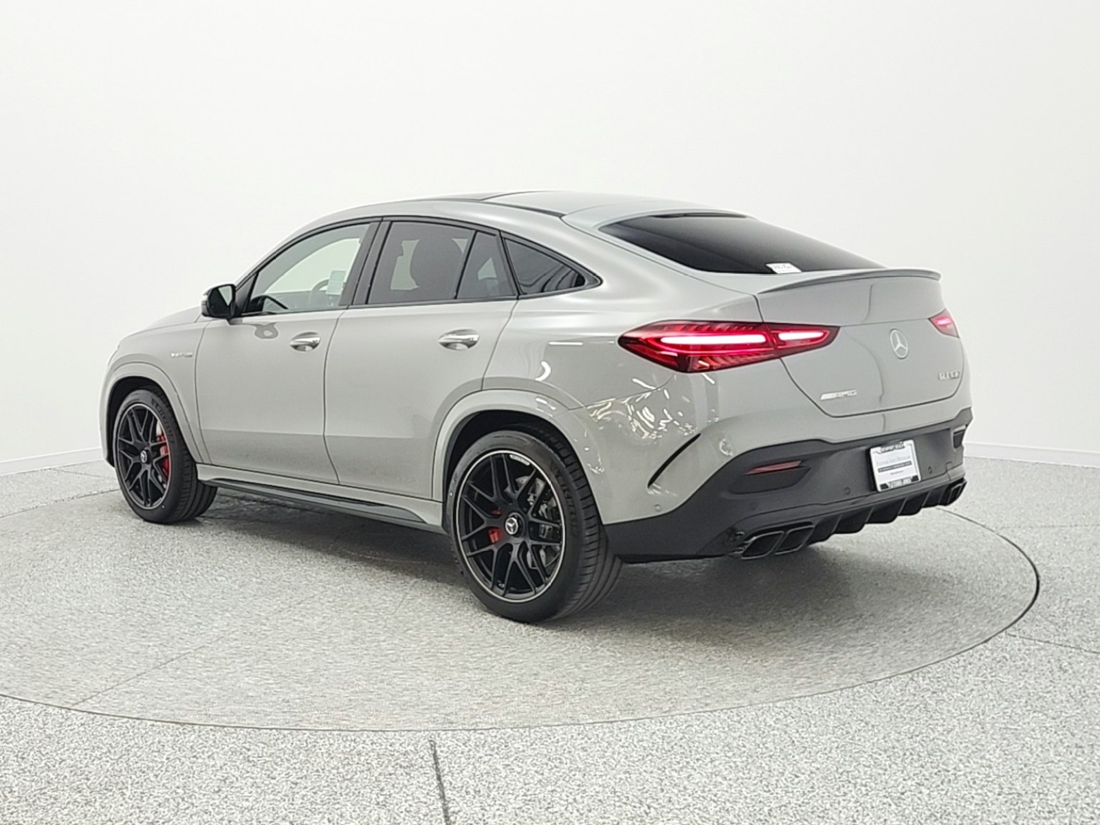 New 2026 MANUFAKTUR Alpine Grey Mercedes-Benz AMG® GLE 63 S image 7