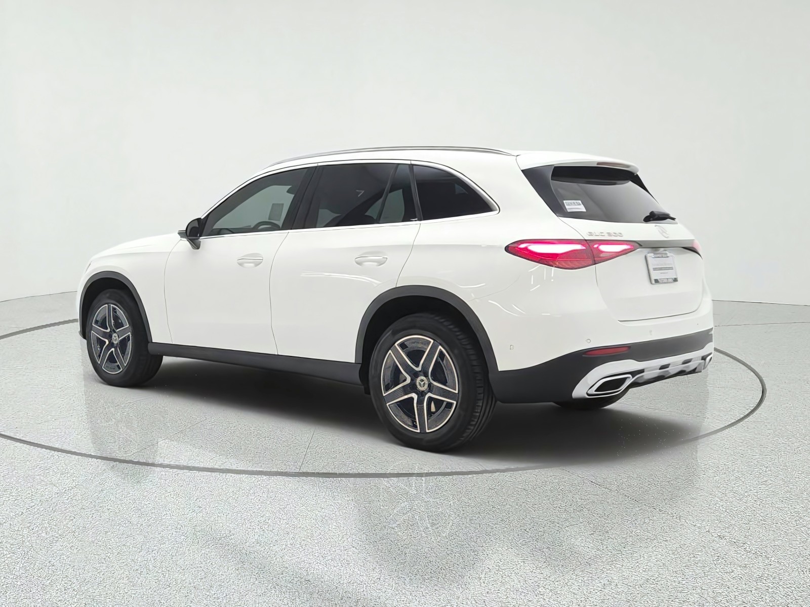 New 2027 Polar White Mercedes-Benz GLC 300 SUV image 7