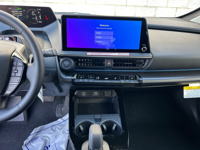 ToyotaPrius Plug-In Hybrid22