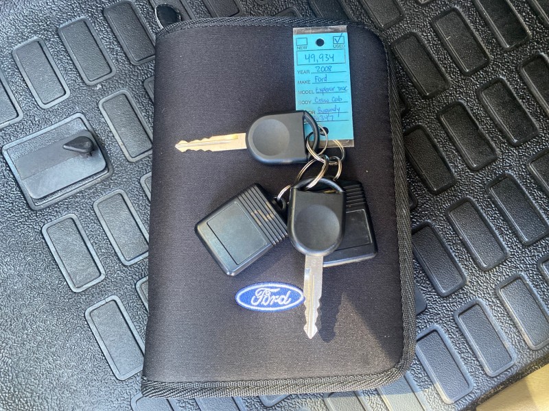 2008 Ford Explorer Sport Trac Limited LOW MILES 49,936 in , 