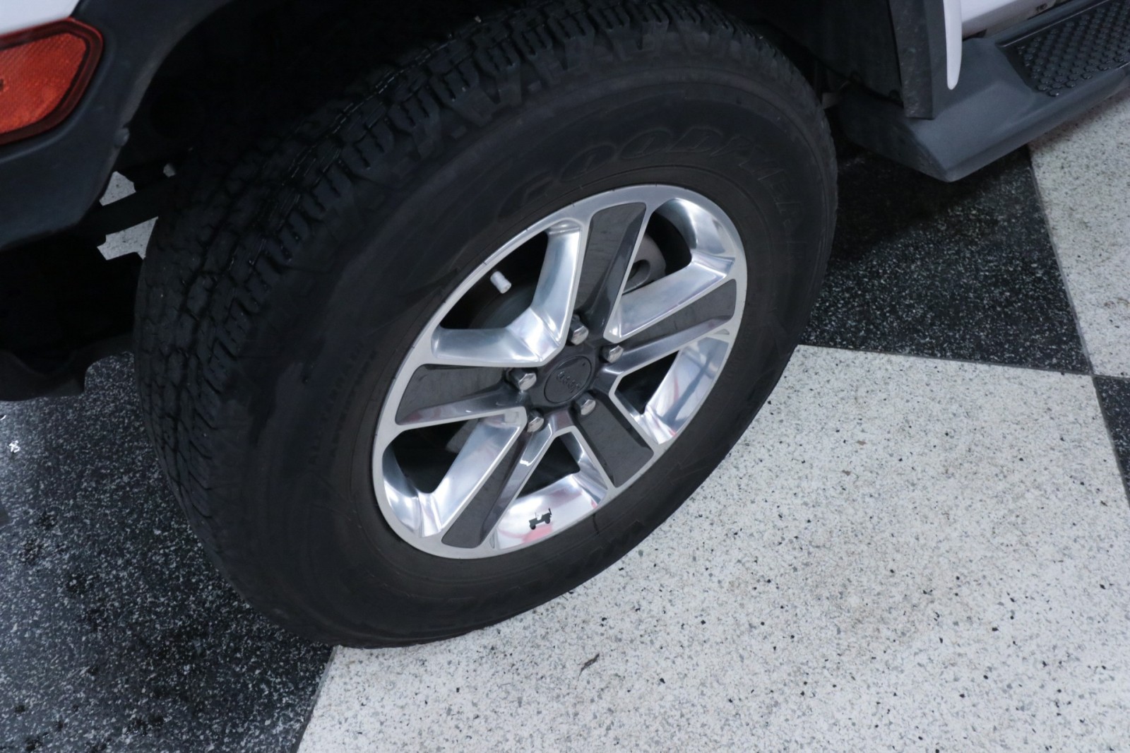 Used Car 2021 Jeep Wrangler  Unlimited Sahara For Sale Under $35,000 In Austin, Texas