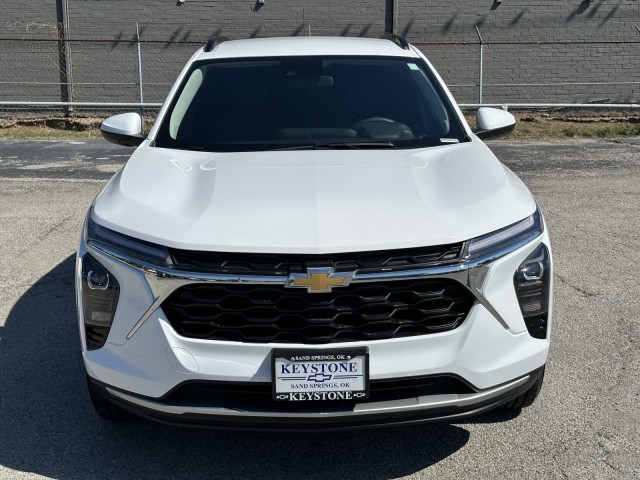 2024 Chevrolet Trax LT 8