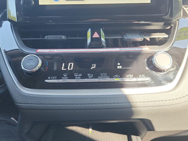 ToyotaCorolla Cross26