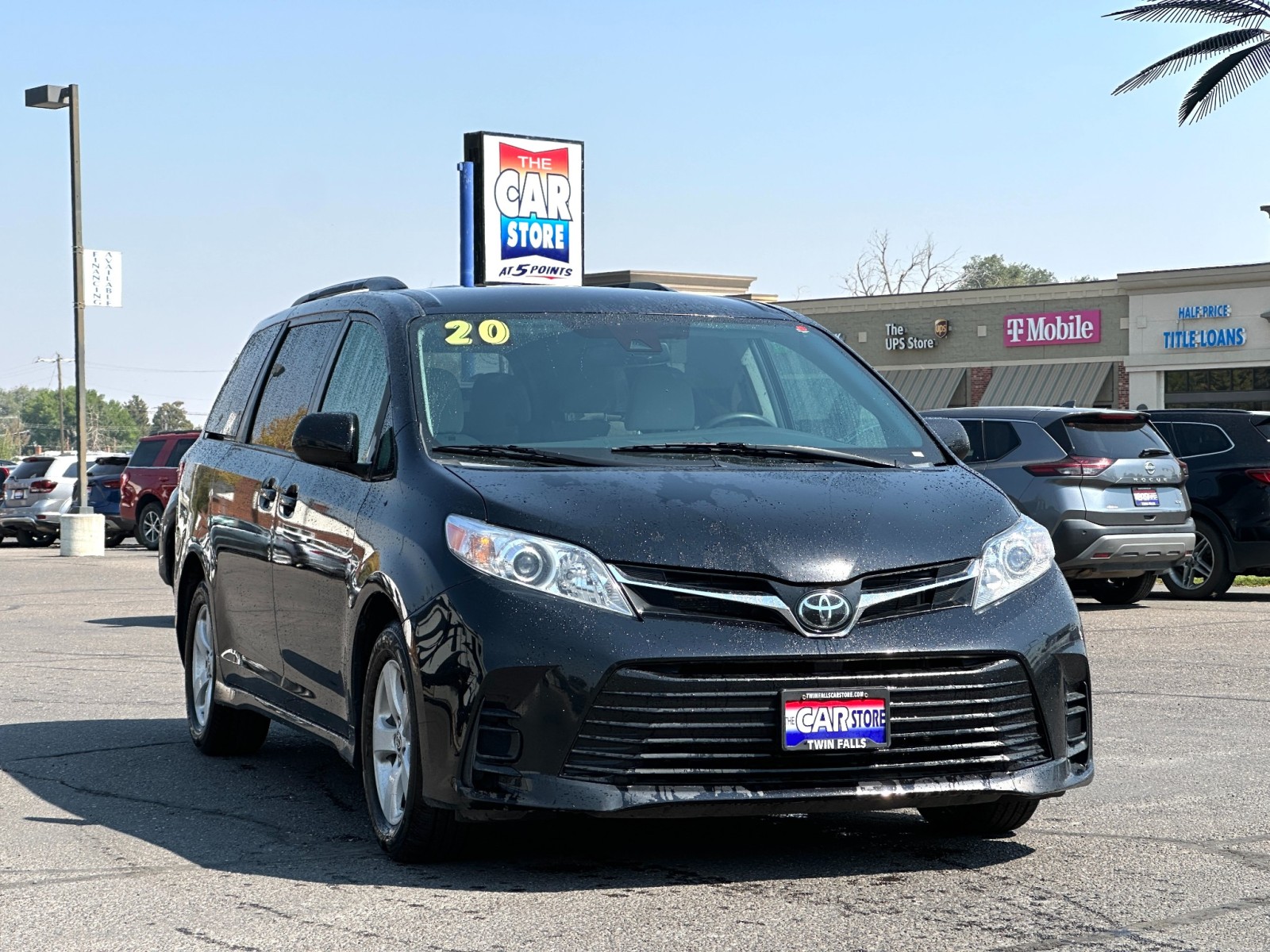 2020 Toyota Sienna LE 1