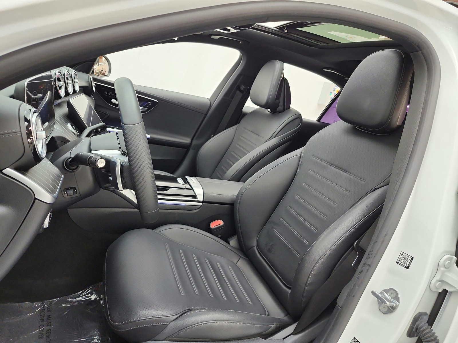 Used 2022 Polar White Mercedes-Benz C 300 Sedan image 10