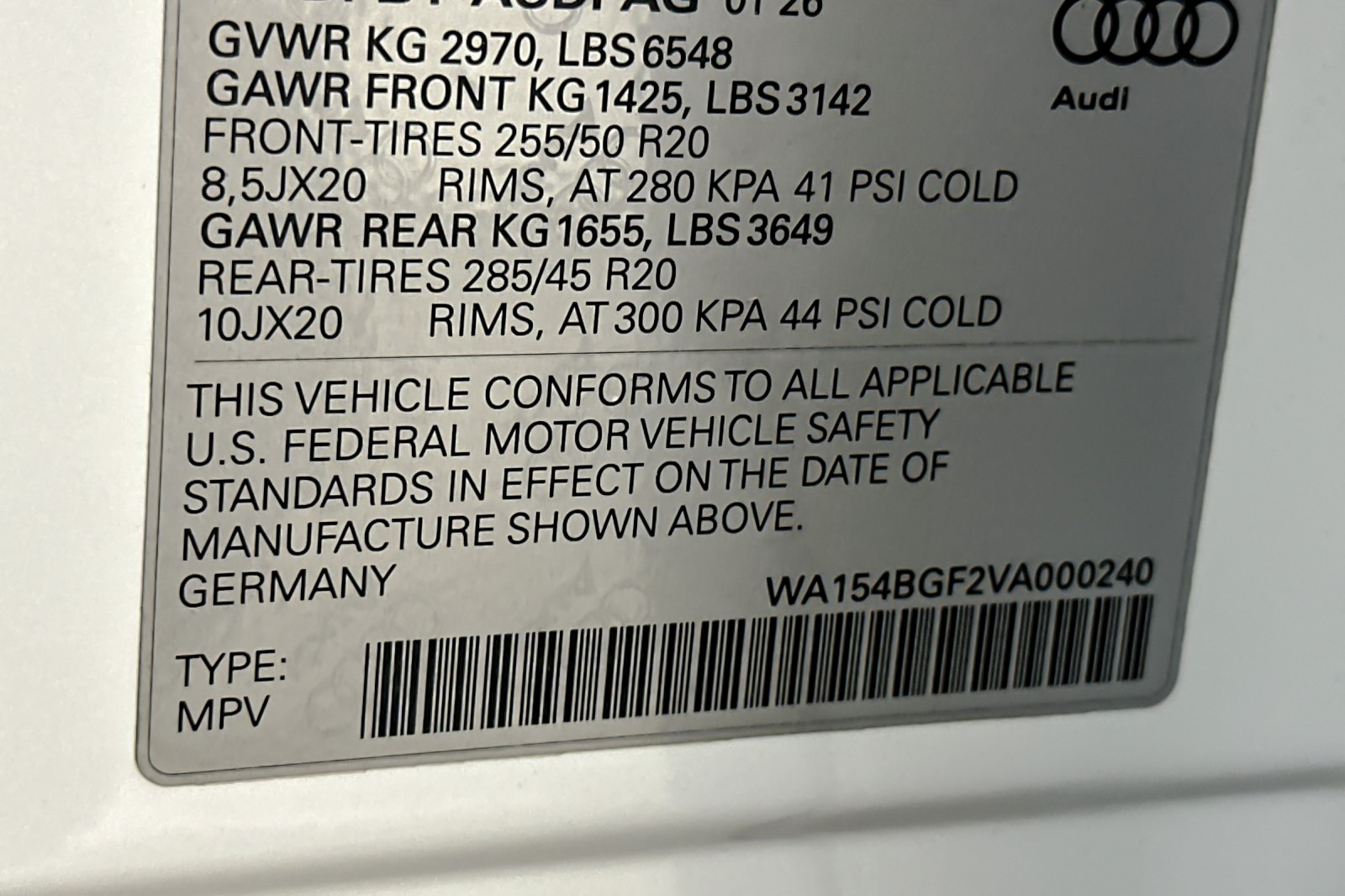 New 2027 Glacier White Metallic Audi Premium Plus quattro image 28