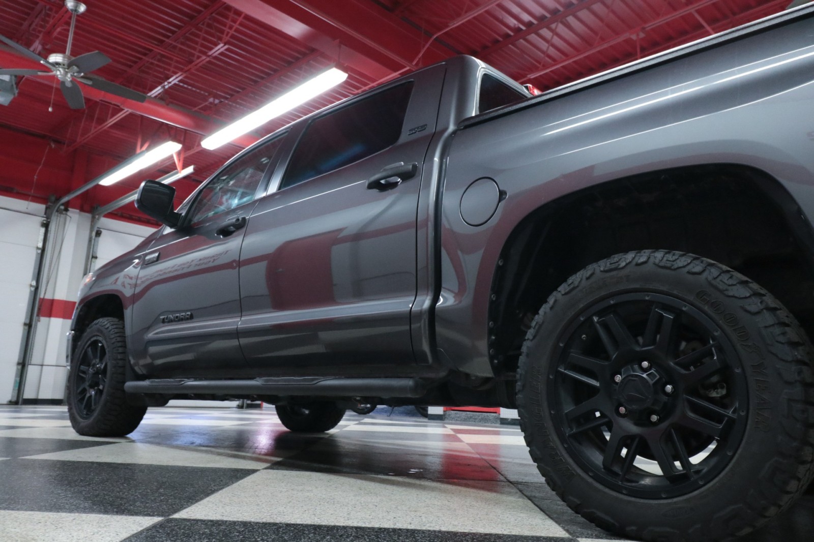 Used Car 2021 Toyota Tundra 4wd  Sr5 For Sale Under $40,000 In Austin, Texas