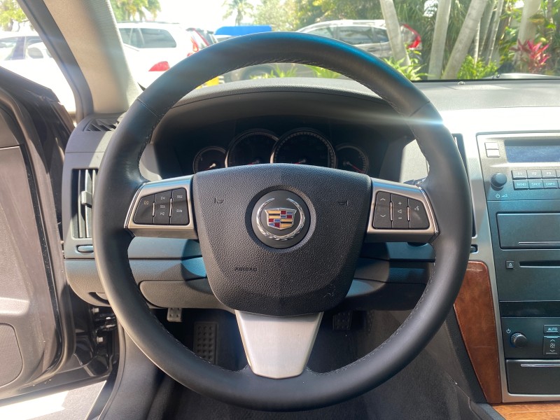 2008 Cadillac STS RWD 1 OWNERLOW MILES 39813 in , 