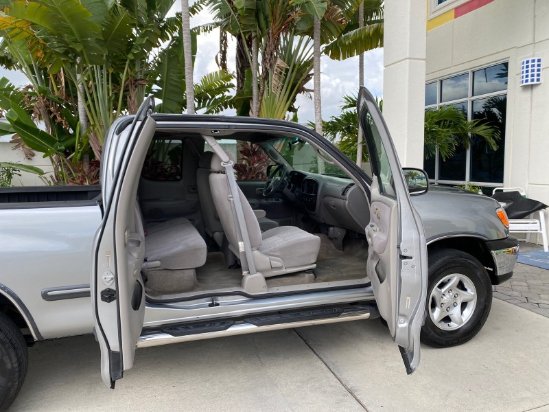 2002 Toyota Tundra SR5 LOW MILES 94,632 1 OWNER in , 