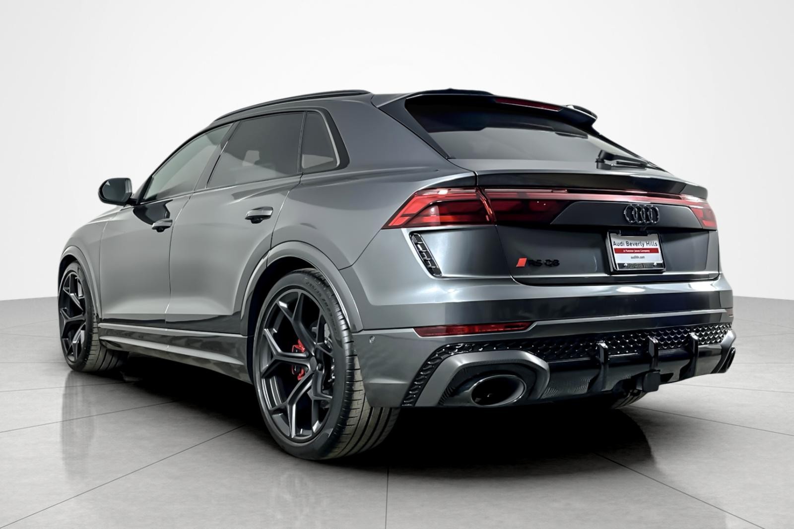 New 2026 Daytona Gray Pearl Effect Audi performance quattro image 4