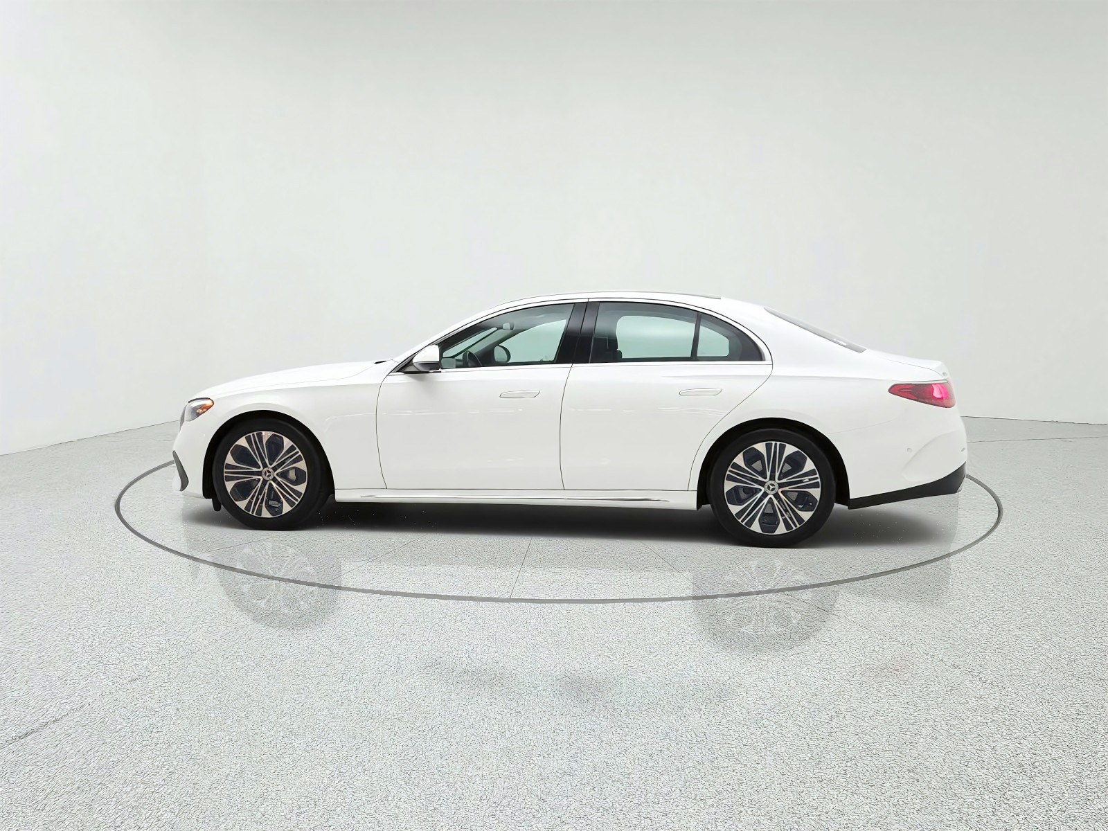 Certified Used 2024 Polar White Mercedes-Benz E 350 4MATIC® Sedan image 8
