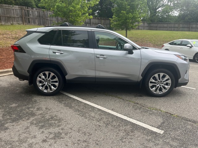 ToyotaRAV416