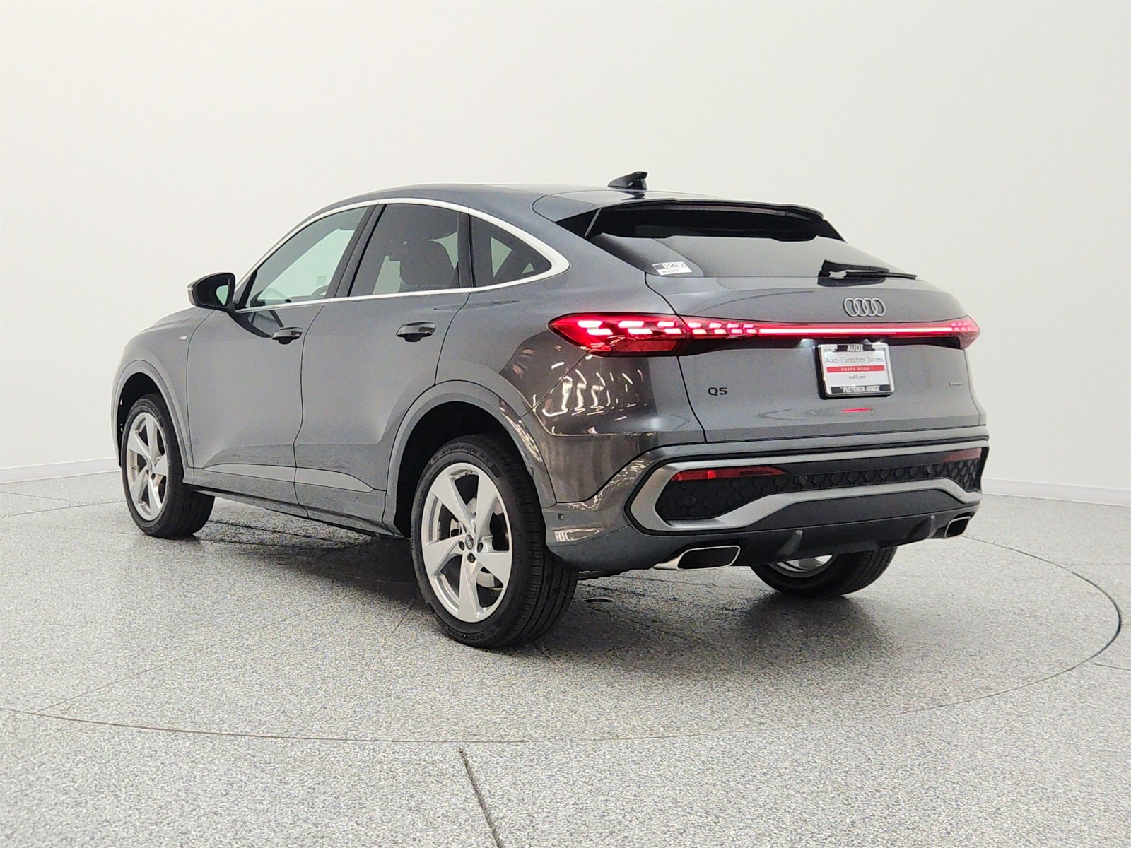 New 2026 Daytona Gray Pearl Effect Audi Premium Plus 2.0 TFSI quattro image 7