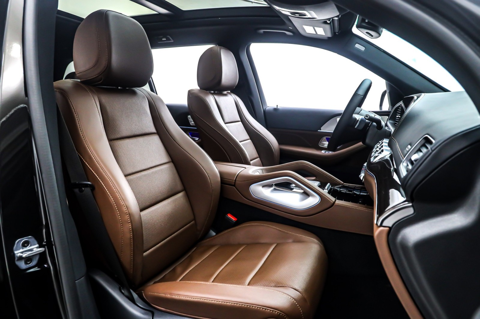 New 2026 Obsidian Black Metallic Mercedes-Benz GLS 450 image 7