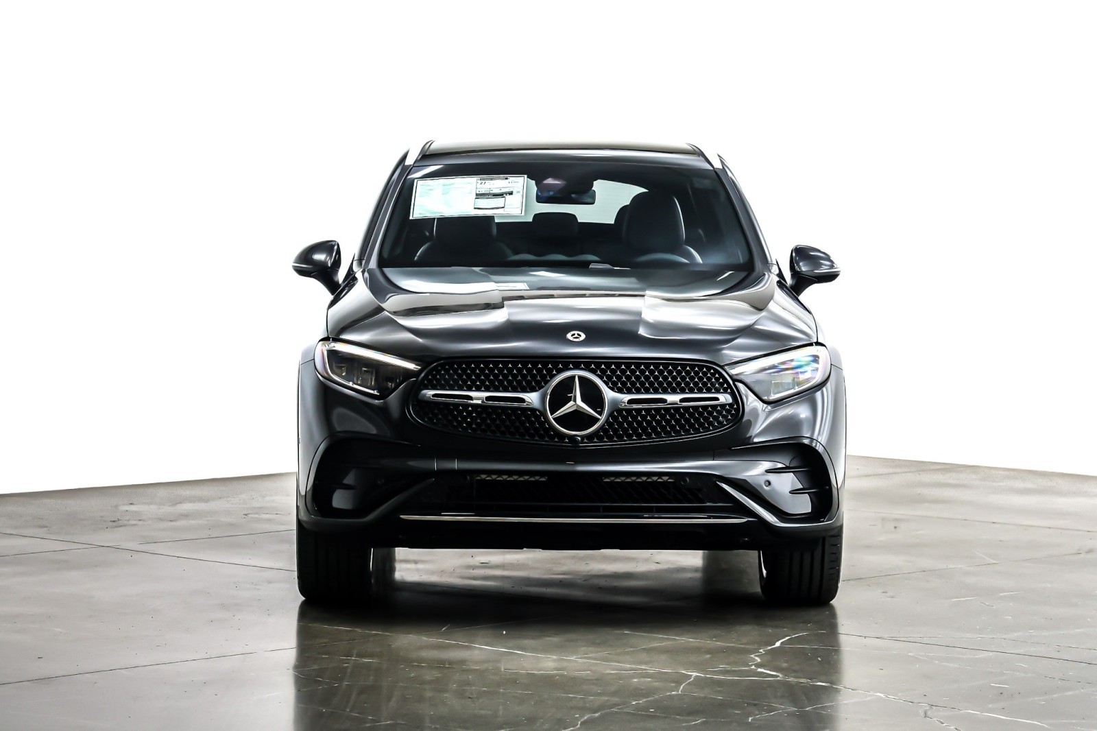 New 2026 Graphite Grey Metallic Mercedes-Benz GLC 300 SUV image 2