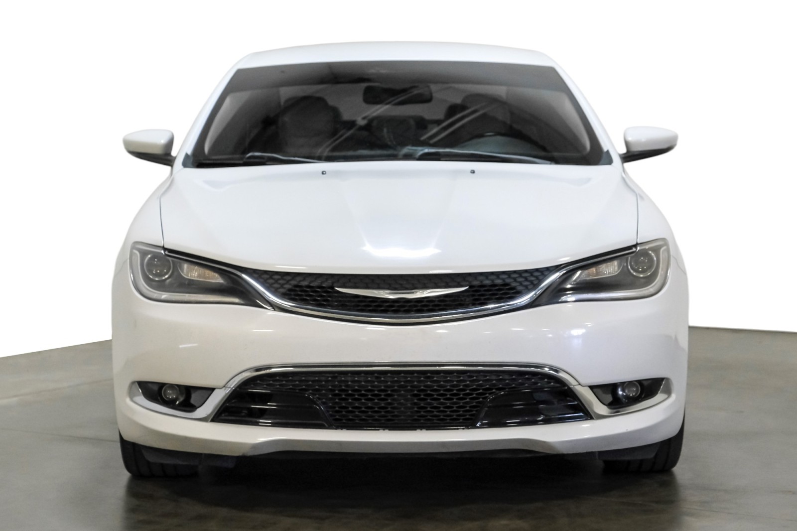 2015 Chrysler 200 C 3