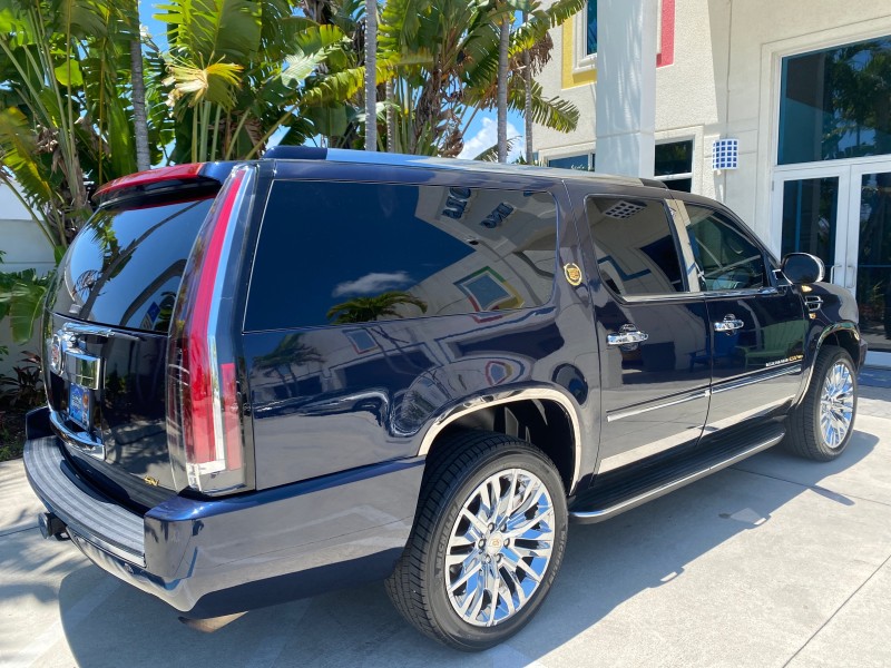 2007 Cadillac Escalade ESV SUNROOF AWD LOW MILES 47,118 in , 