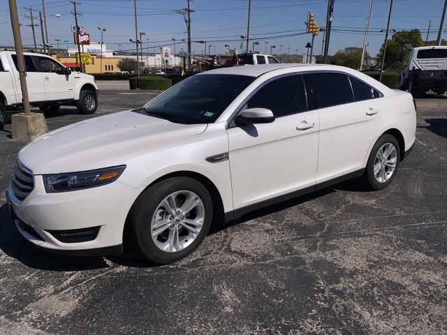 2017 Ford Taurus SEL in Ft. Worth, Texas