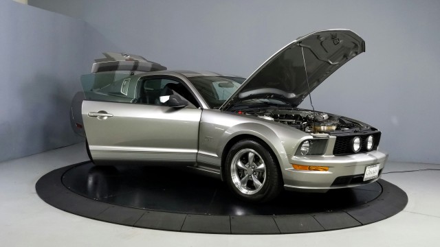2008 Ford Mustang GT Deluxe 9