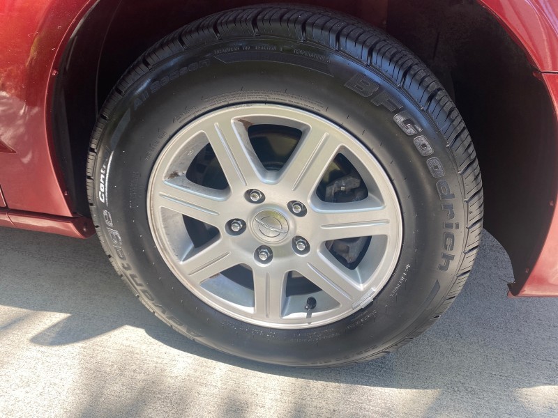 2012 Chrysler Town & Country 1 OWNER LOW MILES 58.411 in , 