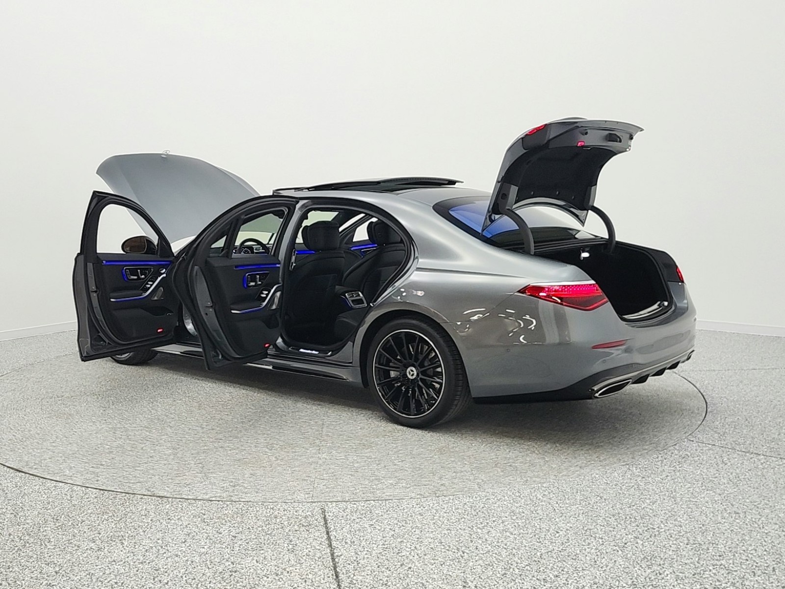 Certified Used 2025 Selenite Grey Metallic Mercedes-Benz S 580 4MATIC® Sedan image 11