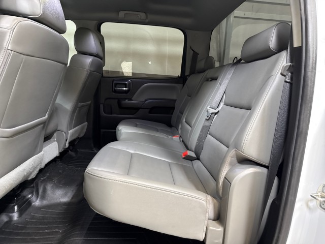 2020 Chevrolet Silverado MD 5500 Duramax RWD Utility/ Service Bed in , 