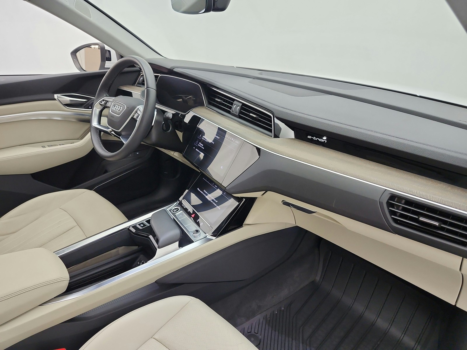Used 2024 Glacier White Metallic Audi Premium Plus quattro image 30