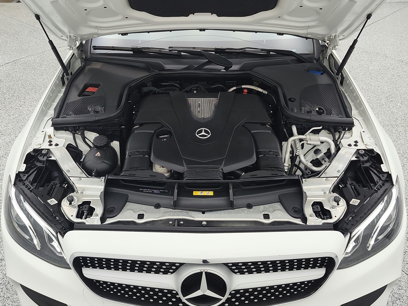 Used 2018 Polar White Mercedes-Benz E 400 RWD Cabriolet image 28