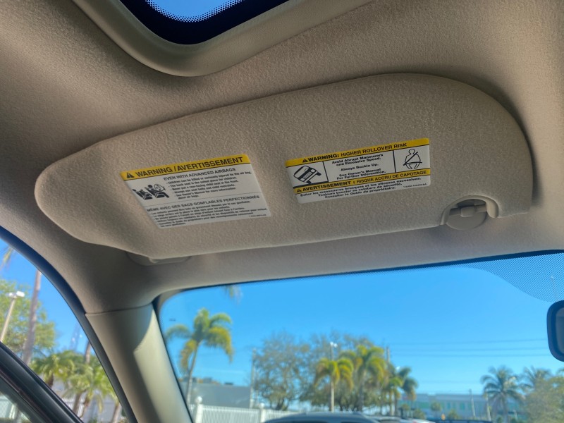 2008 Ford Explorer Sport Trac Limited LOW MILES 49,936 in , 