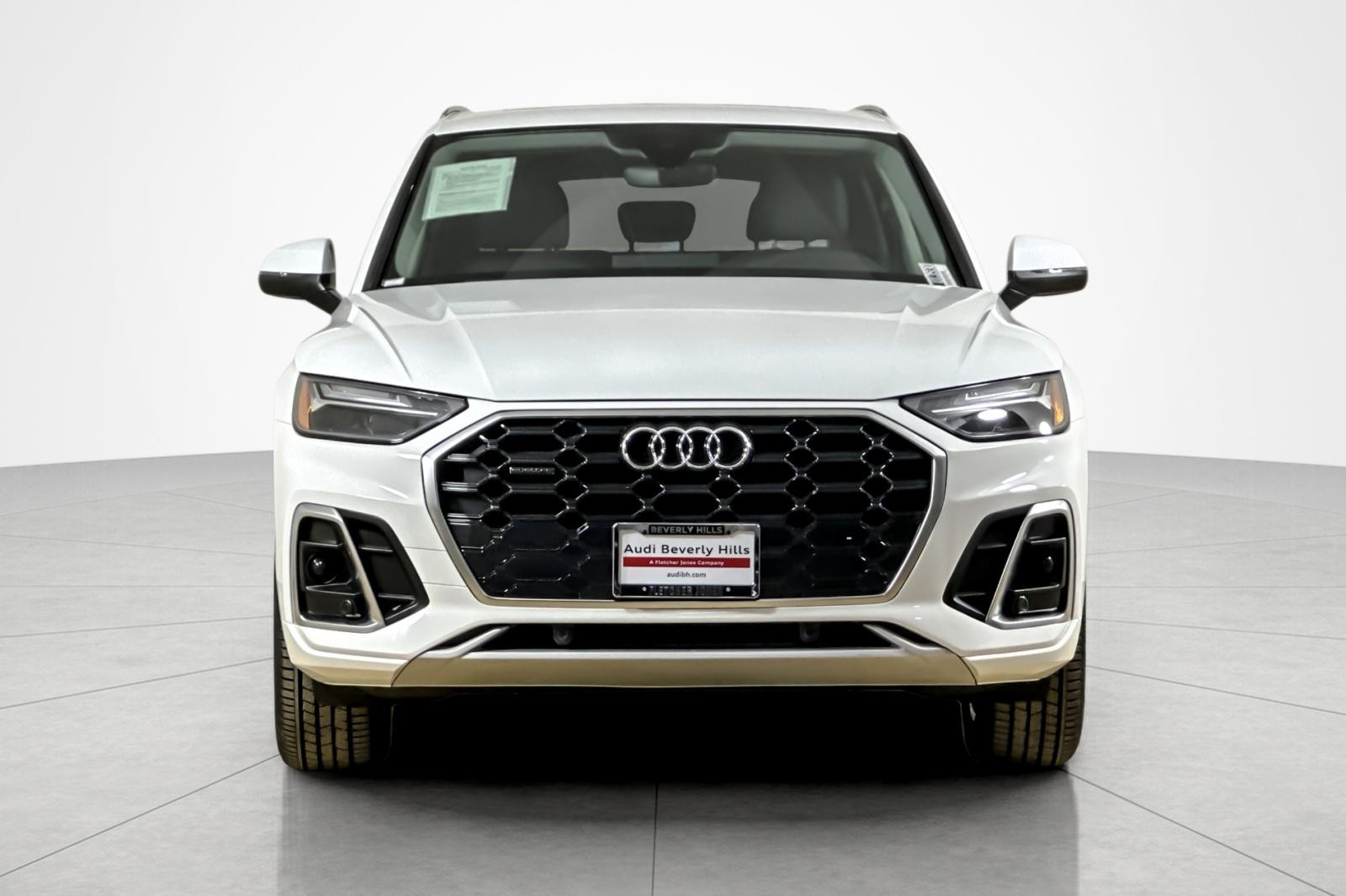 Used 2022 Ibis White Audi S line Premium 45 TFSI quattro image 3