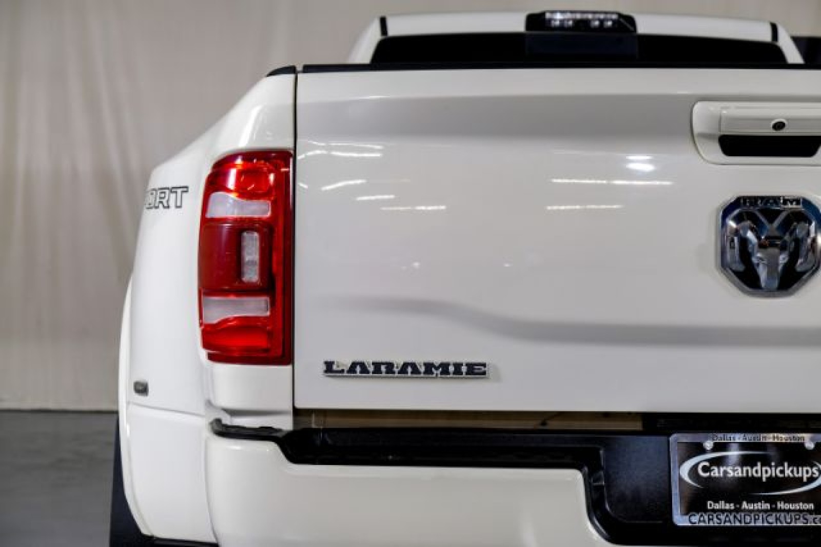 2020 Ram 3500 Laramie 43