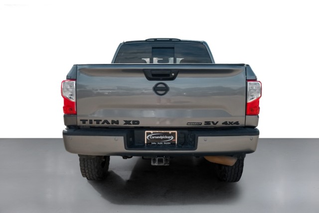 2019 Nissan Titan XD SV 9