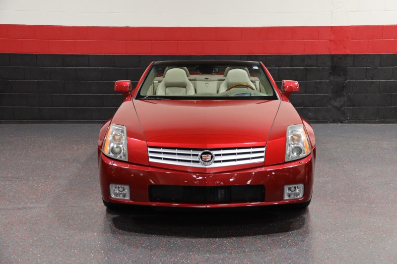 2005 Cadillac XLR 2dr Convertible in , 