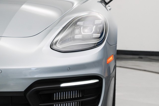 2021 Porsche Panamera  9