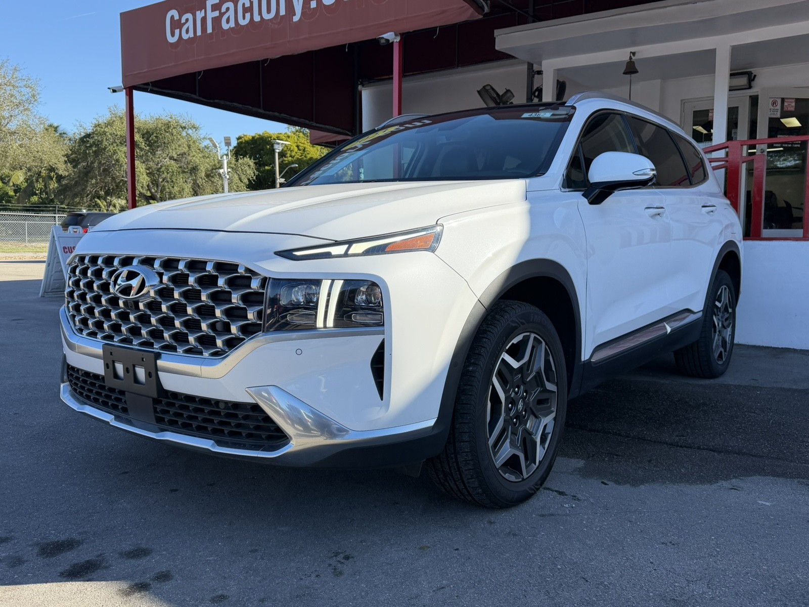2023 Hyundai Santa Fe - $22,588