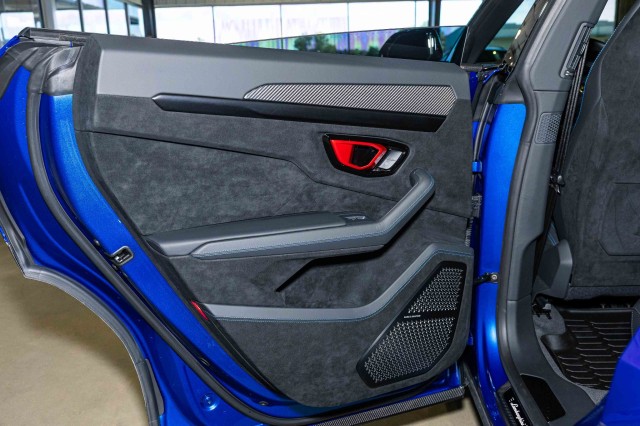 Used Car 2024 Lamborghini Urus  Performante For Sale Under $320,000 In Boerne, Texas