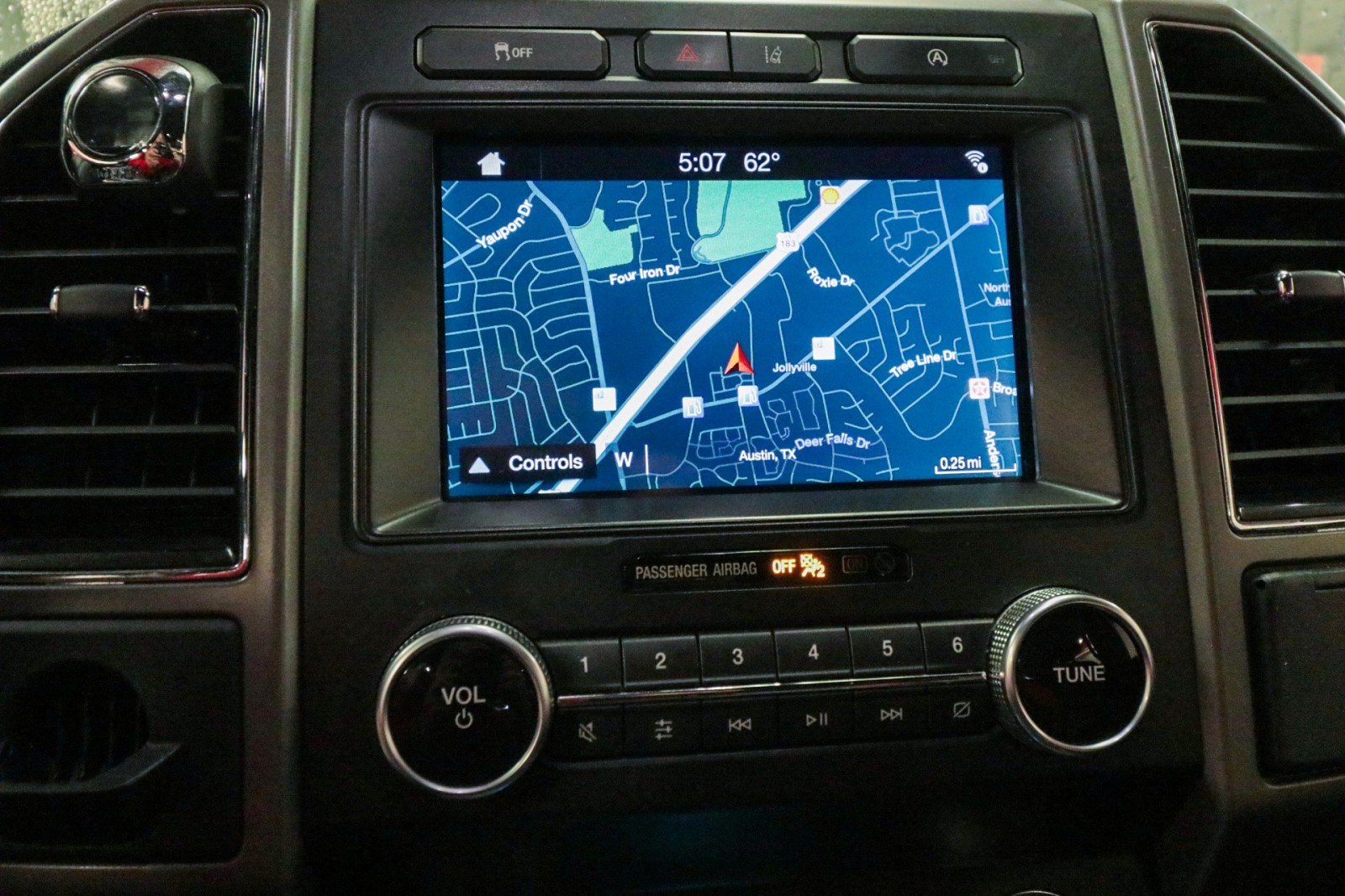 Used Car 2019 Ford Expedition  Xlt For Sale Under $20,000 In Austin, Texas