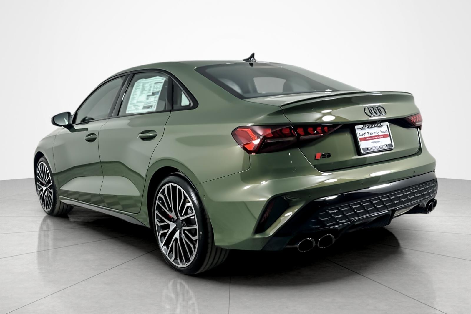 New 2026 District Green Metallic Audi quattro image 4