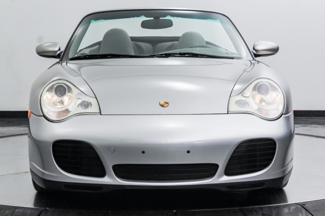 2004 Porsche 911 Carrera 4S 8