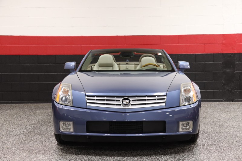2005 Cadillac XLR 2dr Convertible in , 