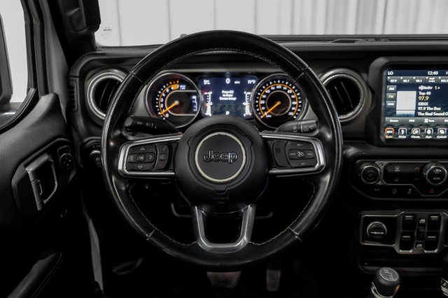 2018 Jeep Wrangler Unlimited Sahara 15