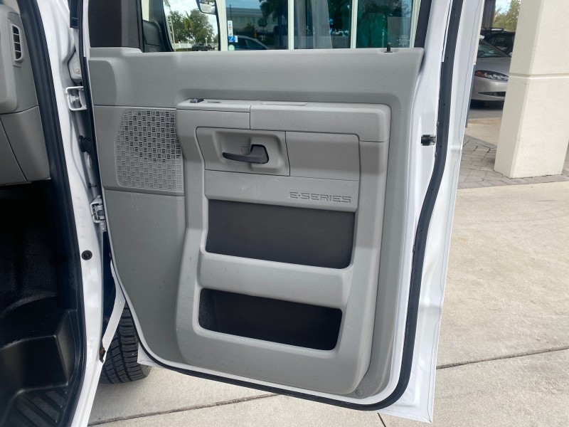 2014 Ford Econoline Cargo Van EXTENDED LOW MILES 6,380 1 OWNER in , 