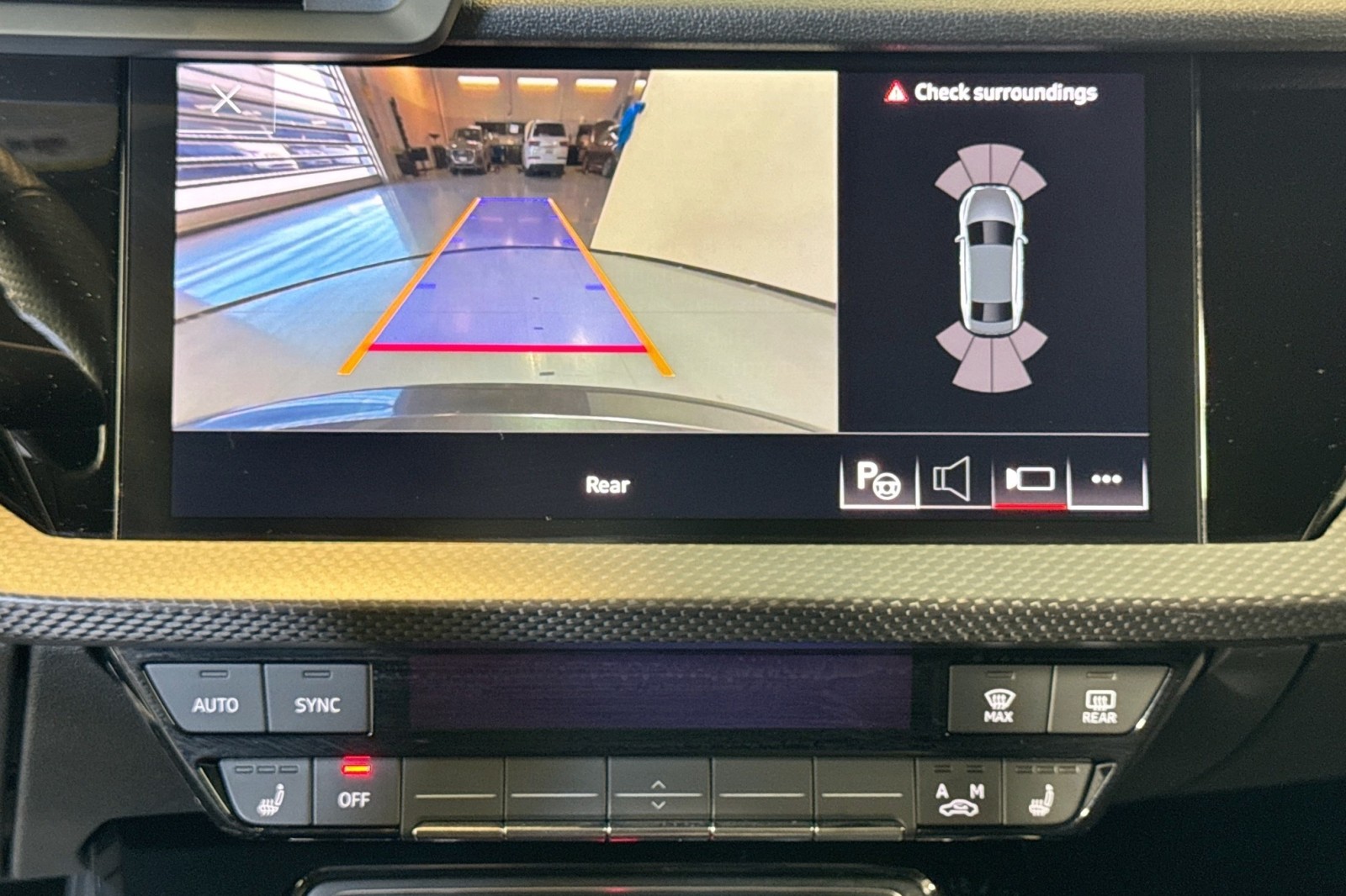 Used 2024 Daytona Gray Pearl Effect Audi  image 13