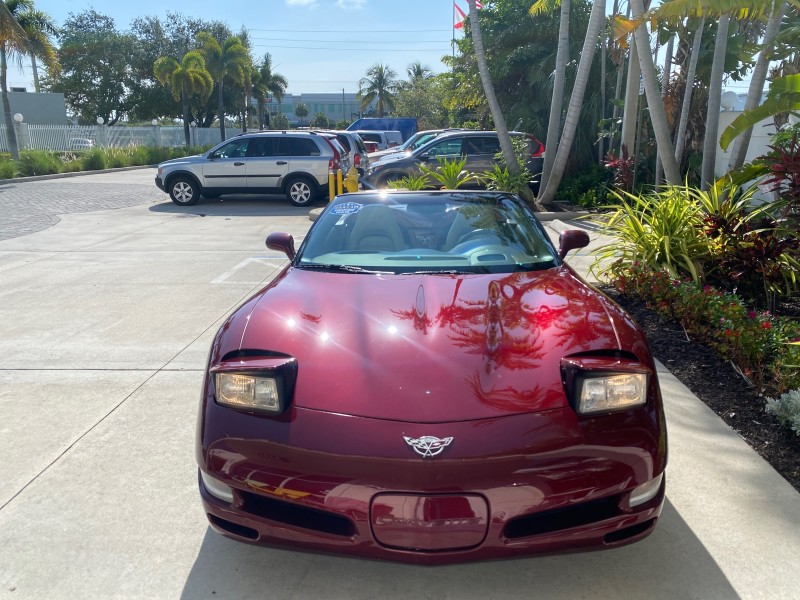 2003 Chevrolet Corvette 50TH CONVERTIBLE LOW MILES 6,742 in , 